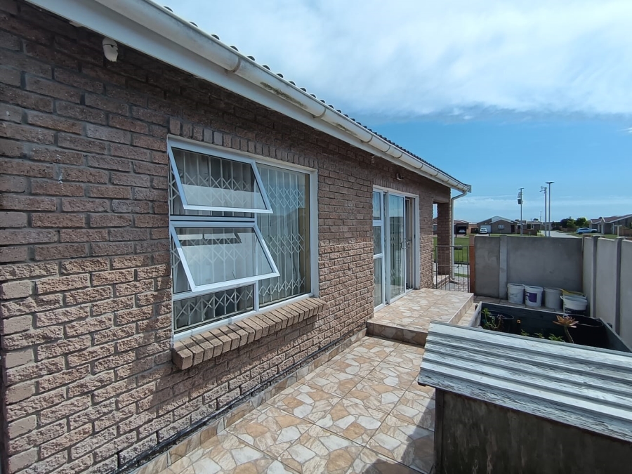 3 Bedroom Property for Sale in Parsonsvlei Eastern Cape